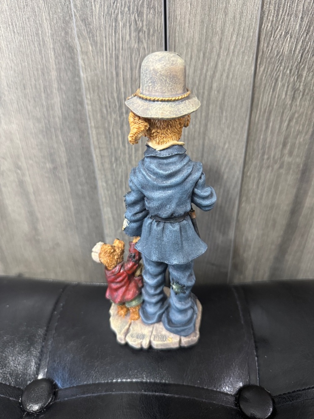 Boyds Bears Police Sgt Rex & Matt The Runaway Dog Figurine Folkstone Collection - Picture 3 of 6